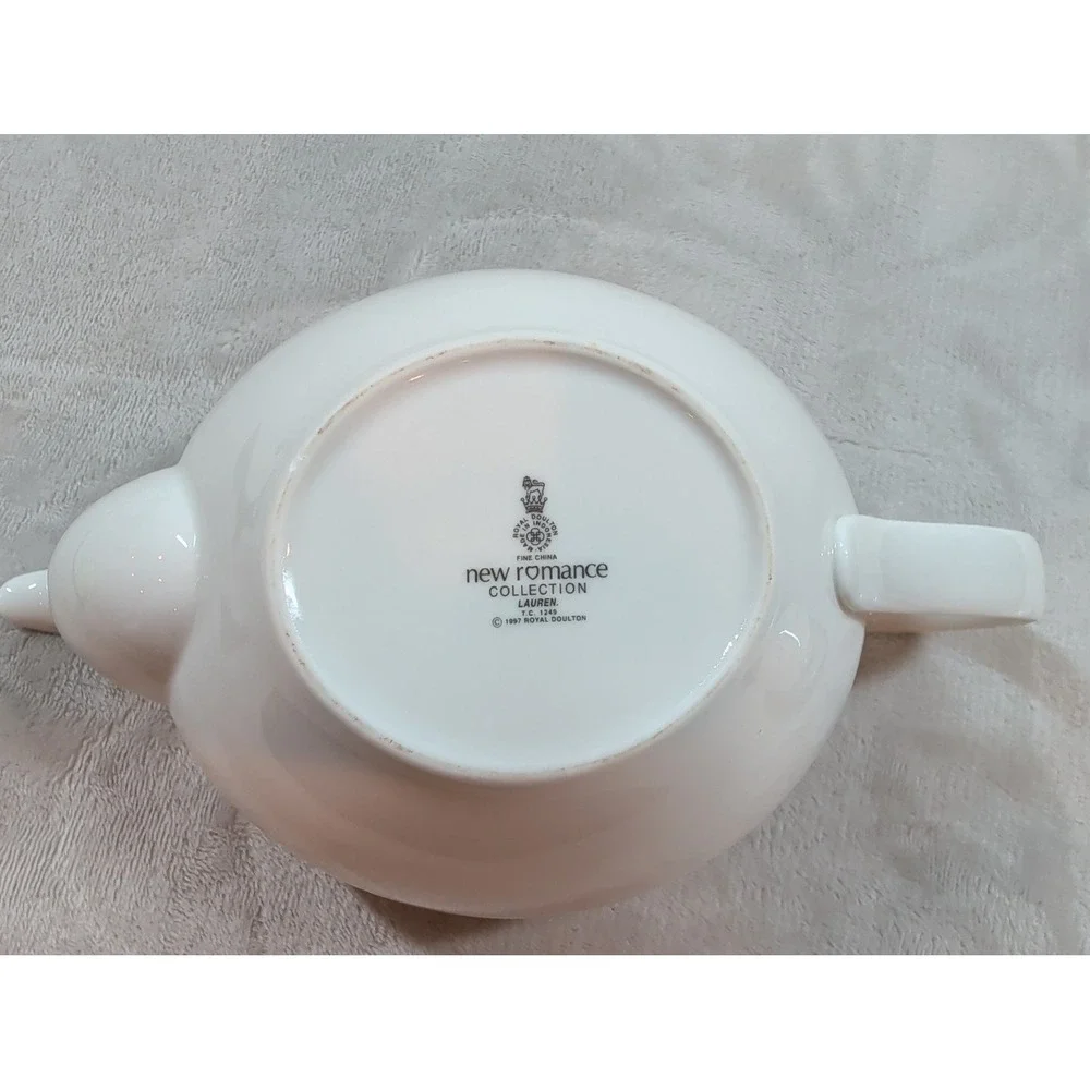Royal Doulton‎ Lauren New Romance Collection Teapot Creamer and Bowl Set TC 1249